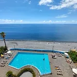 By The Atlantic 3-bedroom Funchal