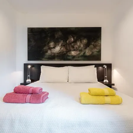 דירה By The Atlantic 3-bedroom פונשל