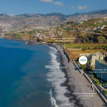 By The Atlantic 3-bedroom * Funchal