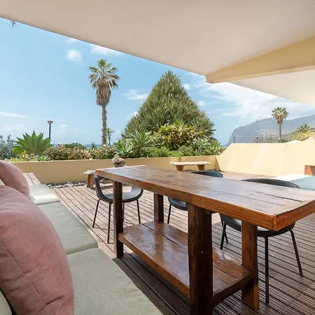 By The Atlantic 3-bedroom 丰沙尔