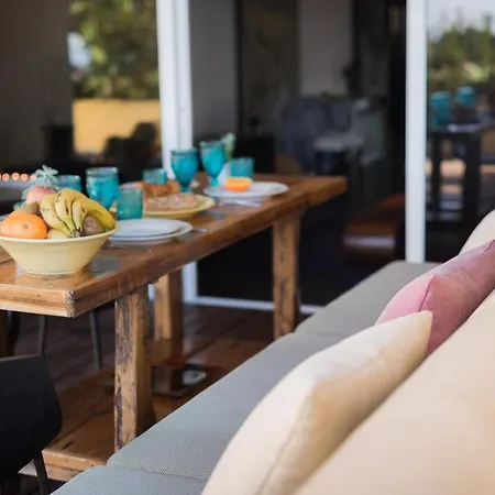 By The Atlantic 3-bedroom * Funchal (Madeira)