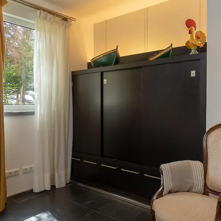 By The Atlantic 3-bedroom 公寓